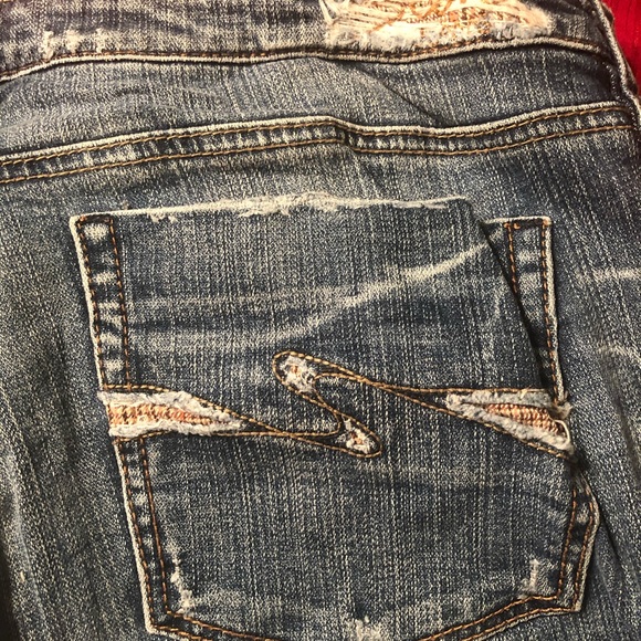 Silver Jeans Denim - Silver “Brianna” Jeans Size 32x35.  Only worn 2x